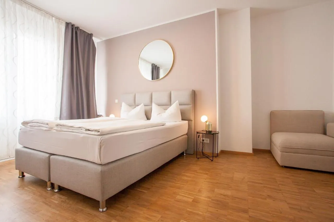 Tm Hotel Duesseldorf 3*, Düsseldorf Almanya