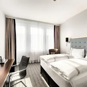 *** Otel Premier Ost Almanya